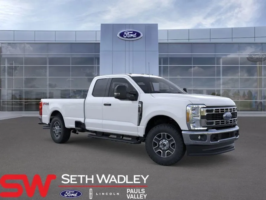 2025 Ford F-350 photo 1
