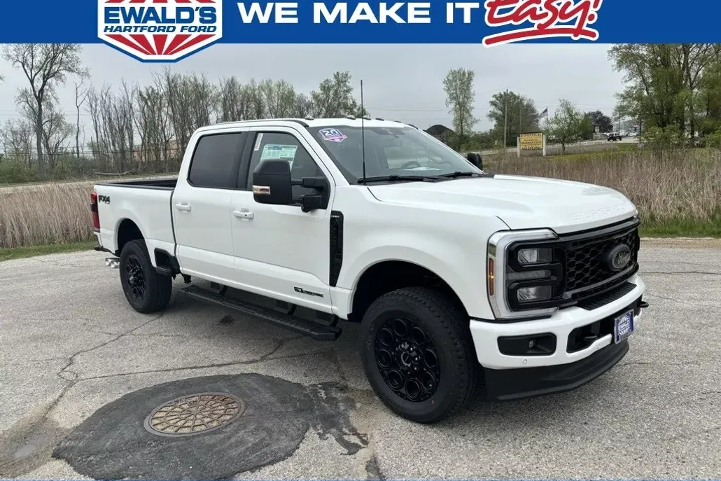 2025 Ford F-250 photo 1