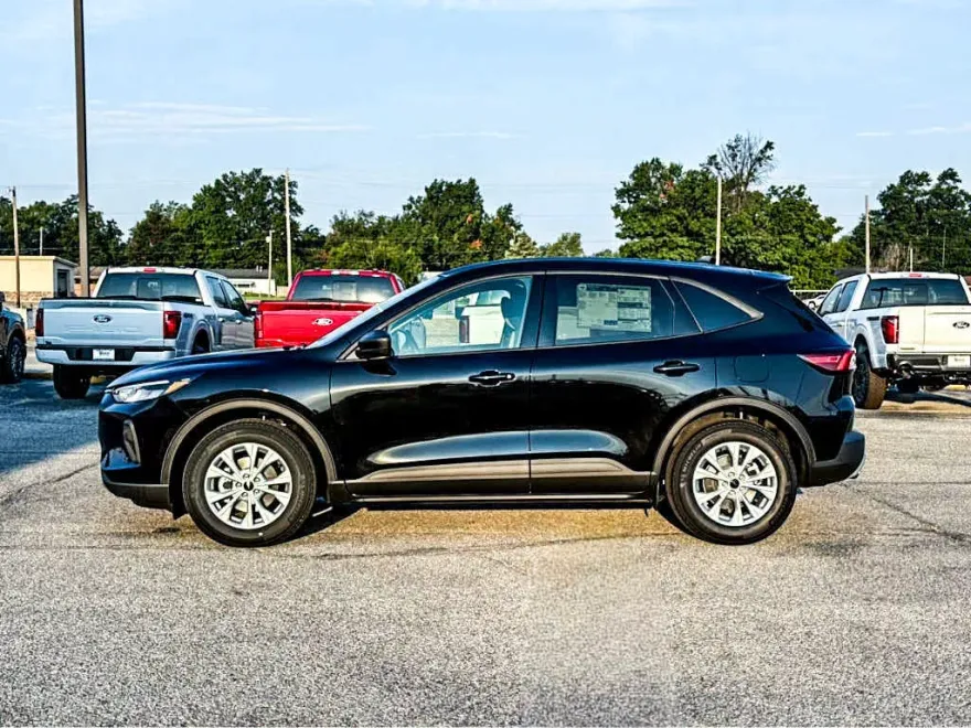 2025 Ford Escape Active photo 1