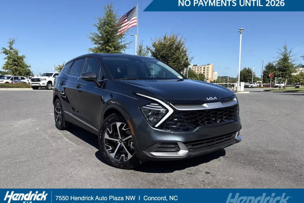 2025 Kia Sportage EX photo 1