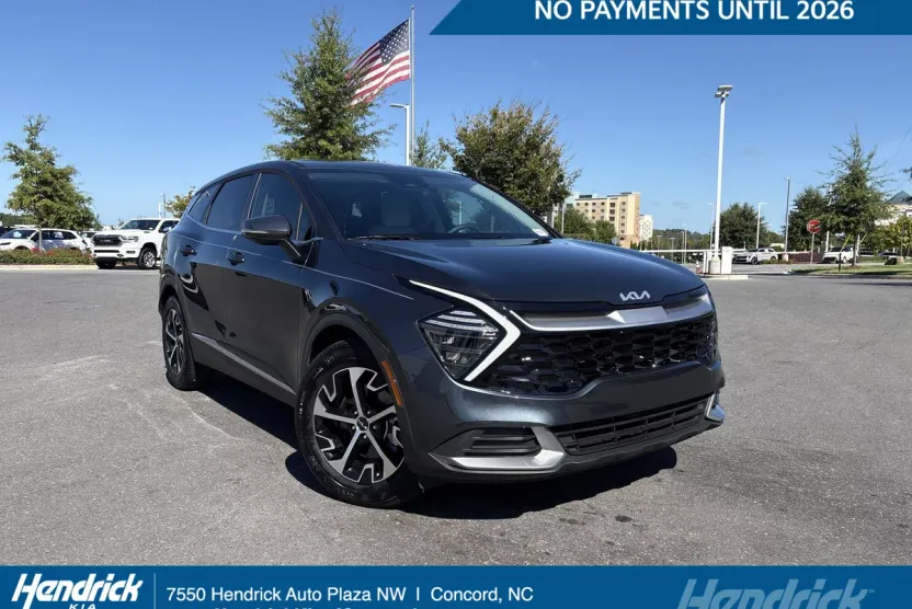 2025 Kia Sportage EX photo 1