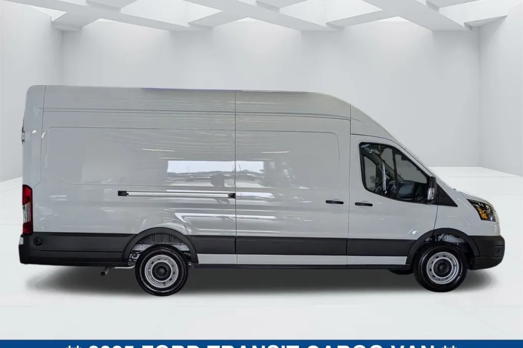 2025 Ford Transit Cargo Van photo 1