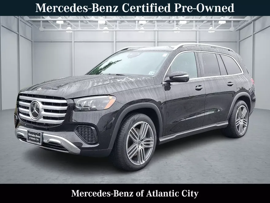 2025 Mercedes Benz GLS 450 4MATIC photo 1