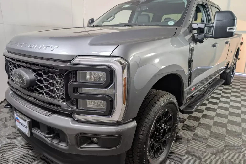 2026 Ford F-350 XLT photo 1