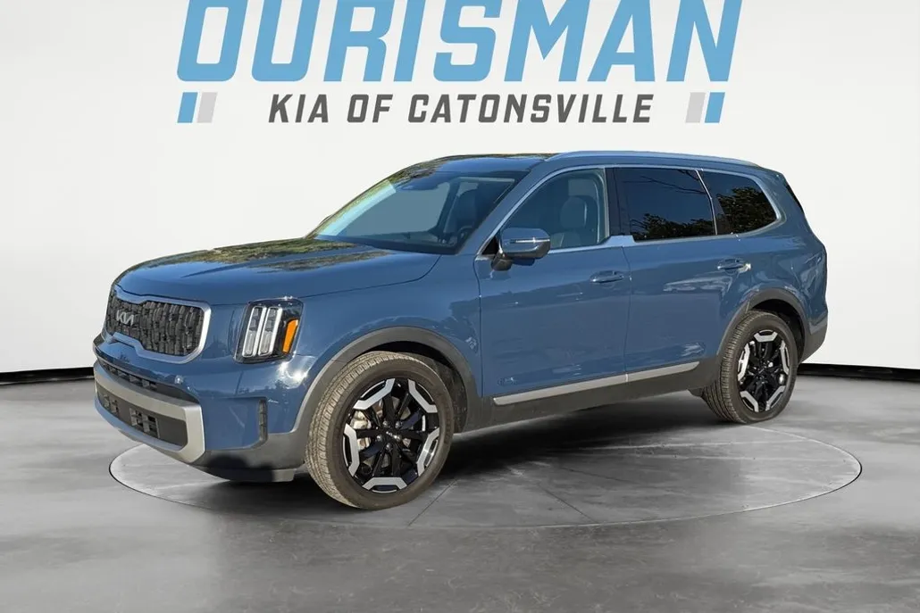 2023 Kia Telluride EX photo 1