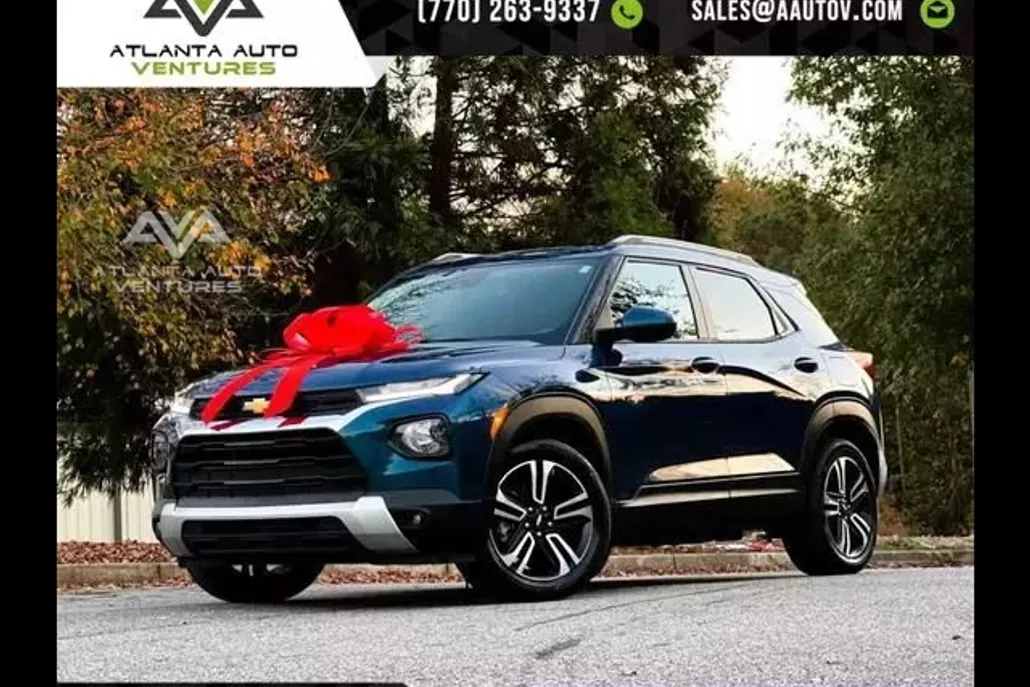 2021 Chevrolet Trailblazer LT photo 1
