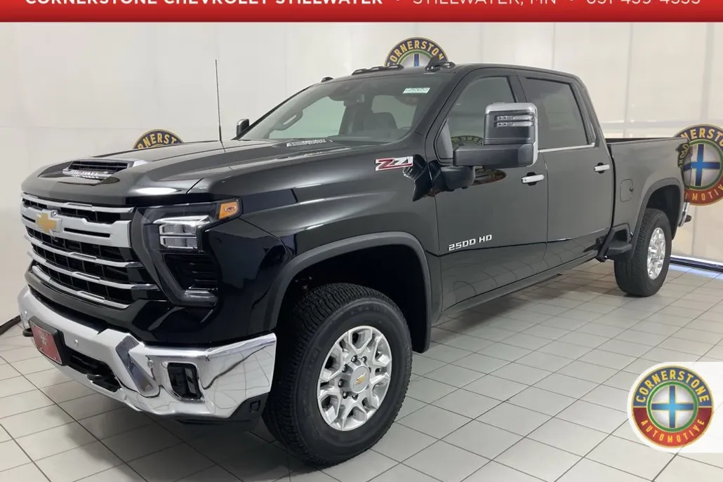 2025 Chevrolet Silverado 2500HD LTZ photo 1