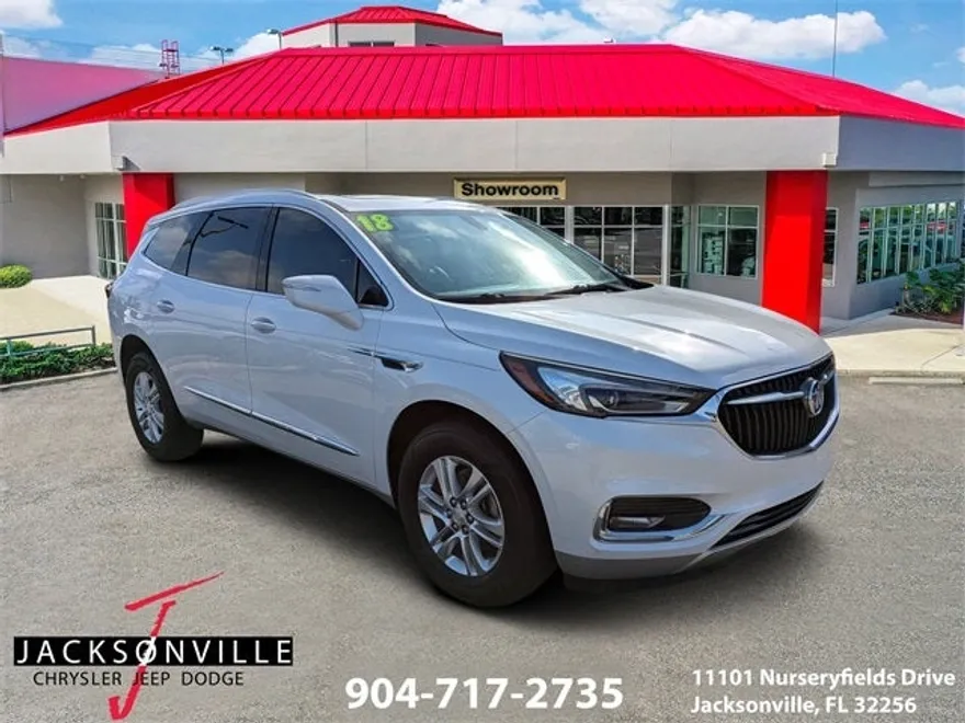 2018 Buick Enclave Essence photo 1