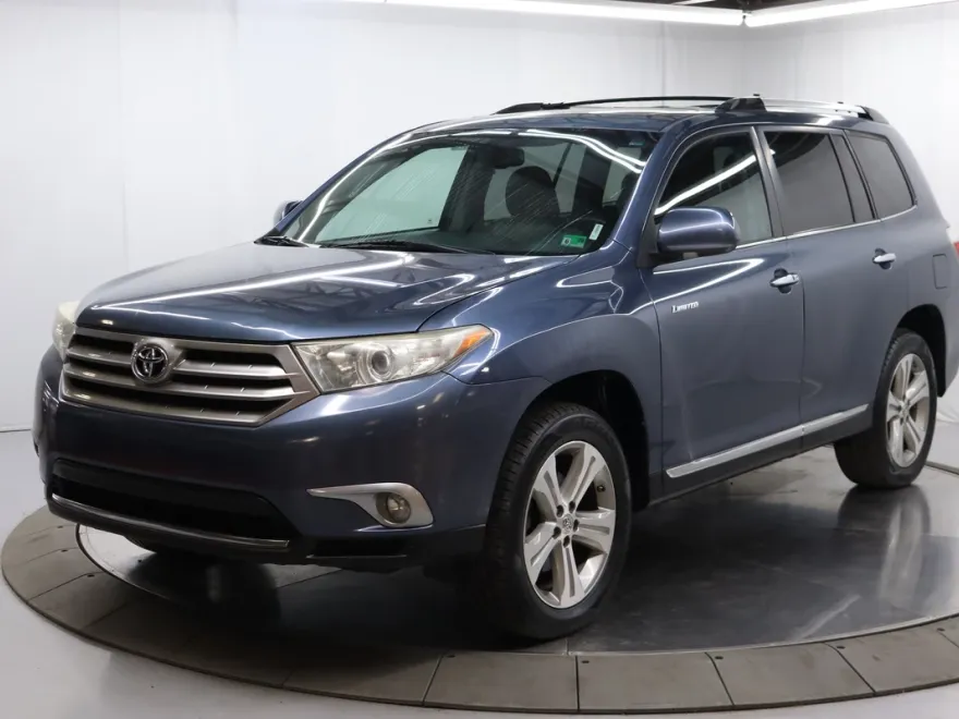 2013 Toyota Highlander Limited photo 1