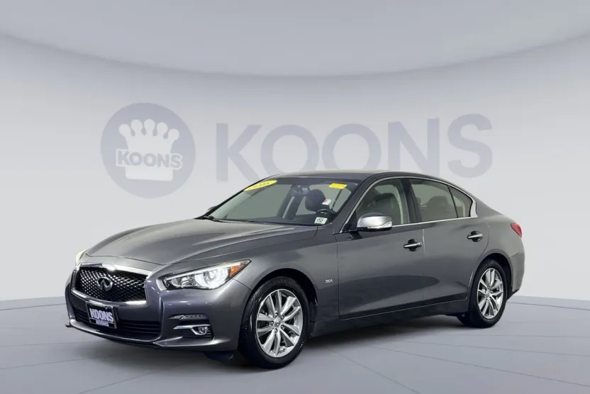 2016 Infiniti Q50 3.0t Premium photo 1