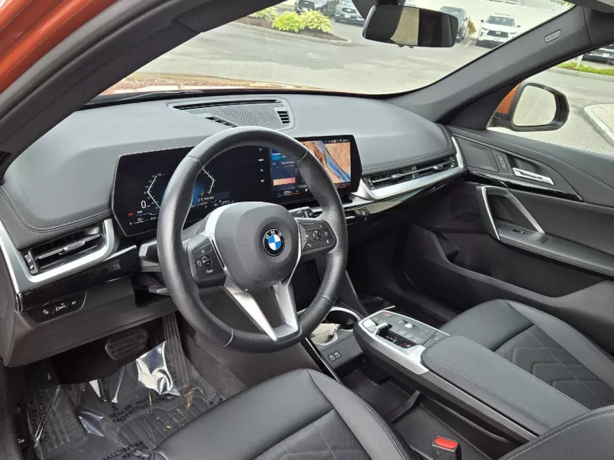 2025 Bmw X1 XDrive28i photo 1