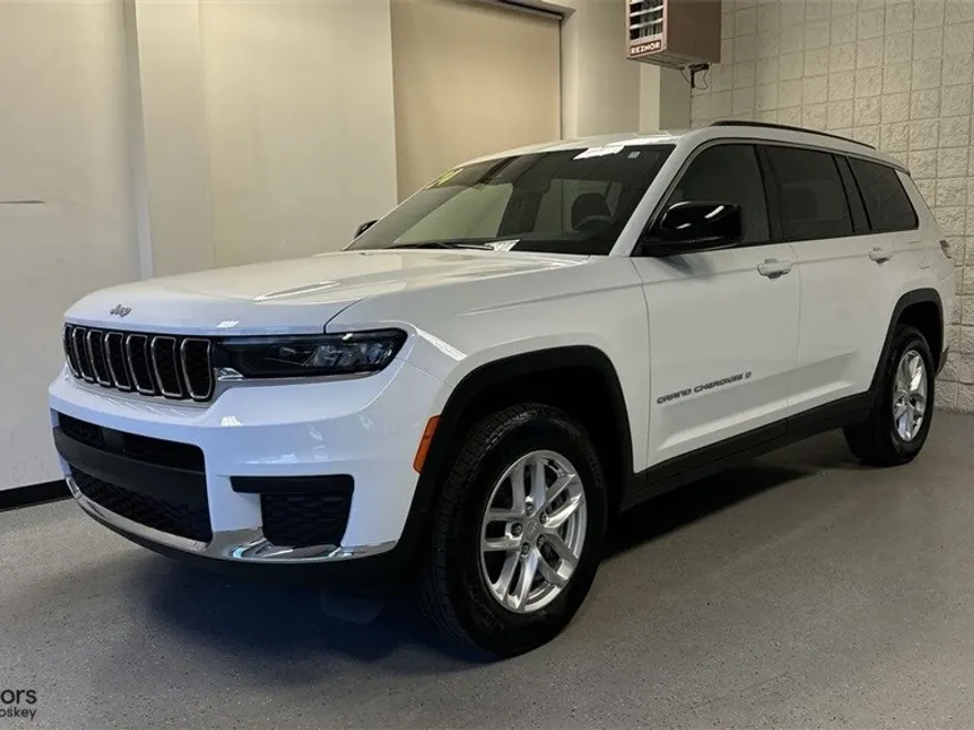 2024 Jeep Grand Cherokee Laredo X photo 1