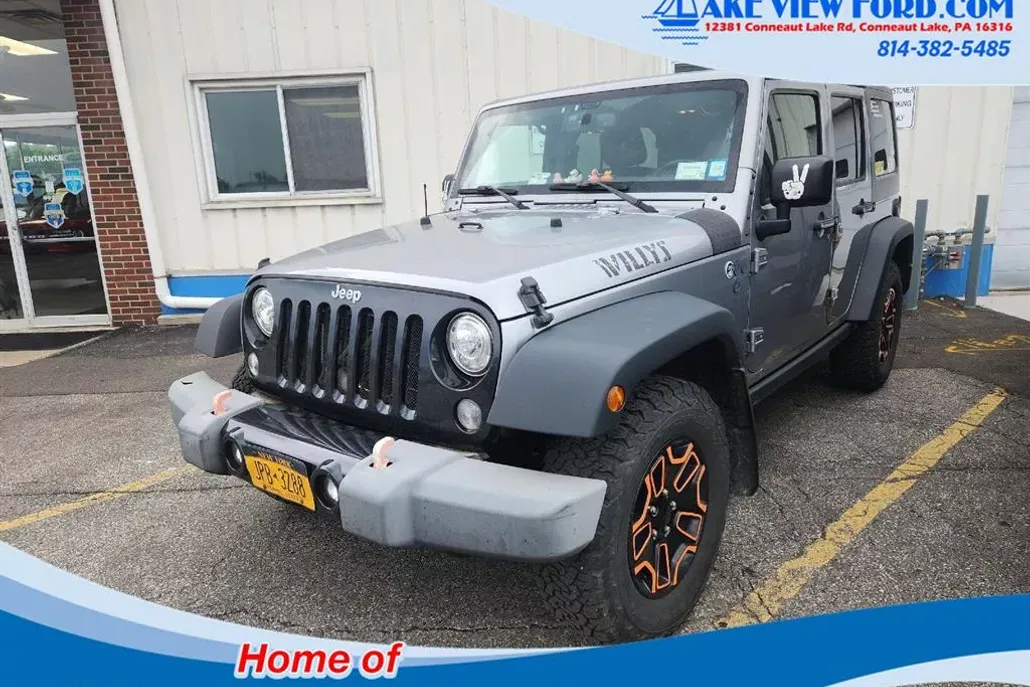 2017 Jeep Wrangler Unlimited Willys Wheeler photo 1