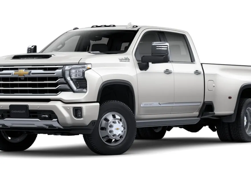 2025 Chevrolet Silverado 3500HD High Country photo 1