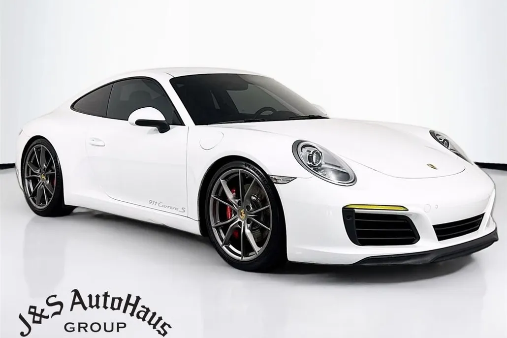 2017 Porsche 911 S photo 1