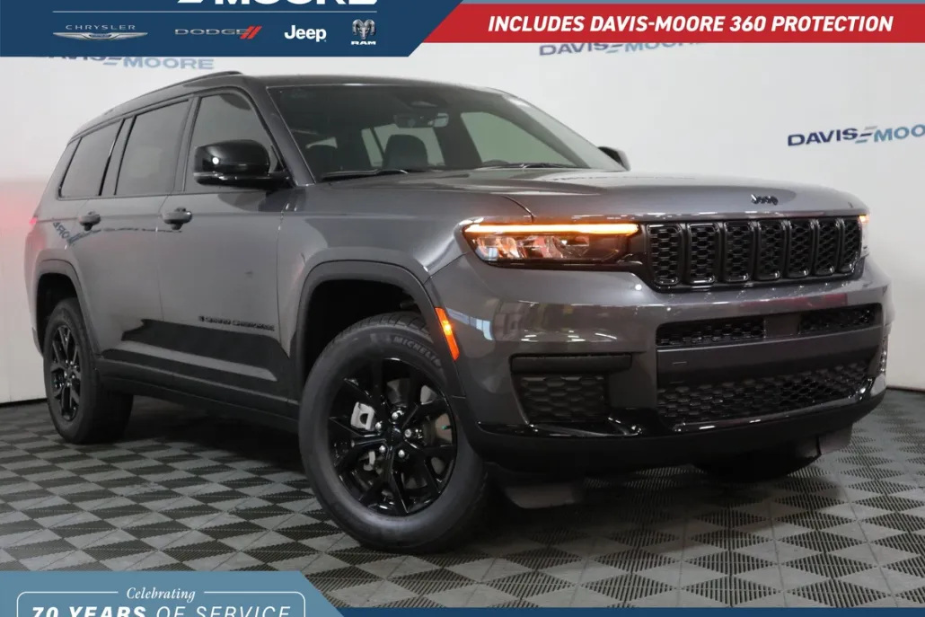 2025 Jeep Grand Cherokee Altitude X photo 1