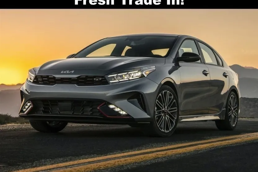 2022 Kia Forte LXS photo 1