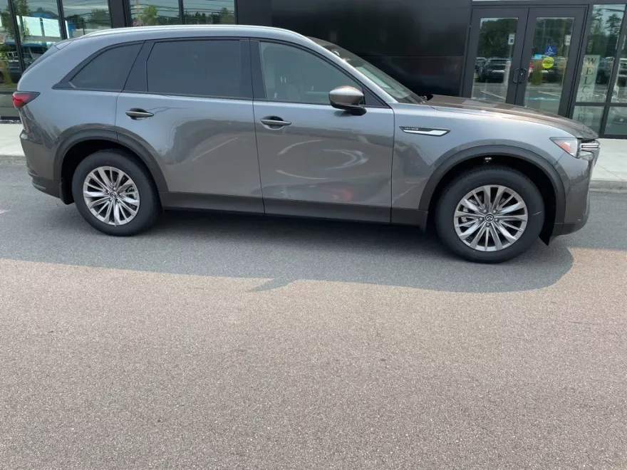 2025 Mazda CX-90 3.3 Turbo Preferred photo 1