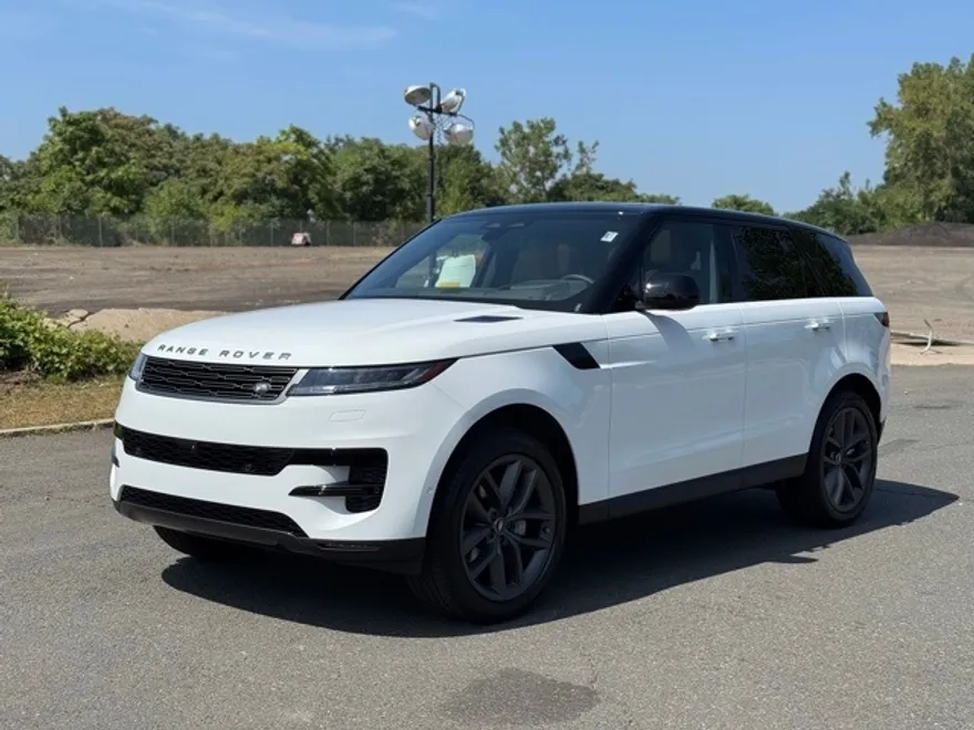 2025 Land Rover Range Rover Sport SE photo 1