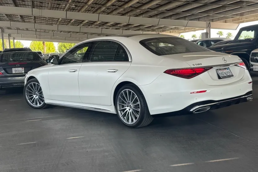 2022 Mercedes Benz S 580 4MATIC photo 1