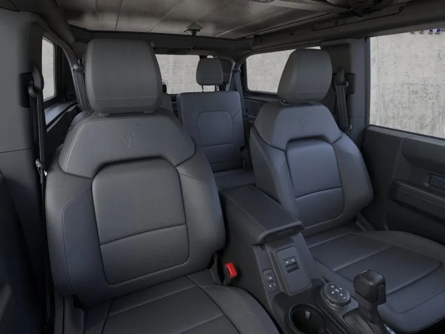 2025 Ford Bronco Badlands photo 10