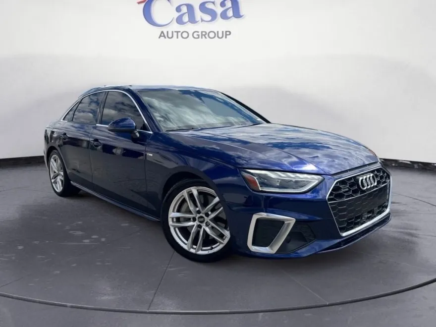 2023 Audi A4 45 S line Premium Plus Quattro photo 1