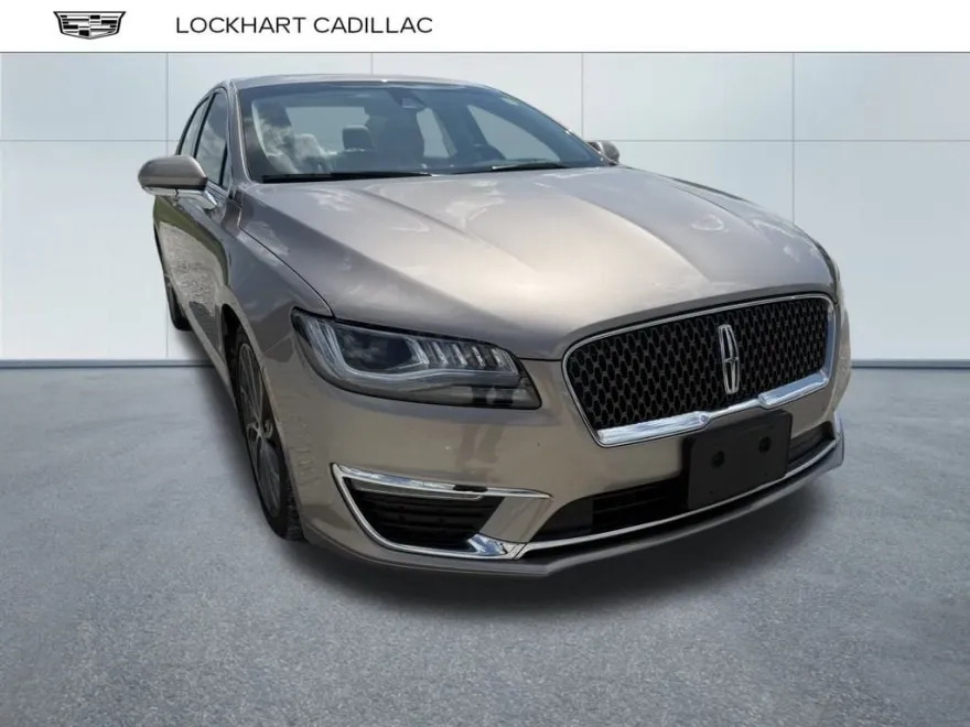2019 Lincoln MKZ Reserve photo 1