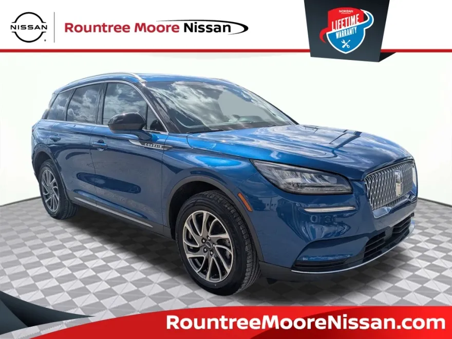 2021 Lincoln Corsair Standard photo 1