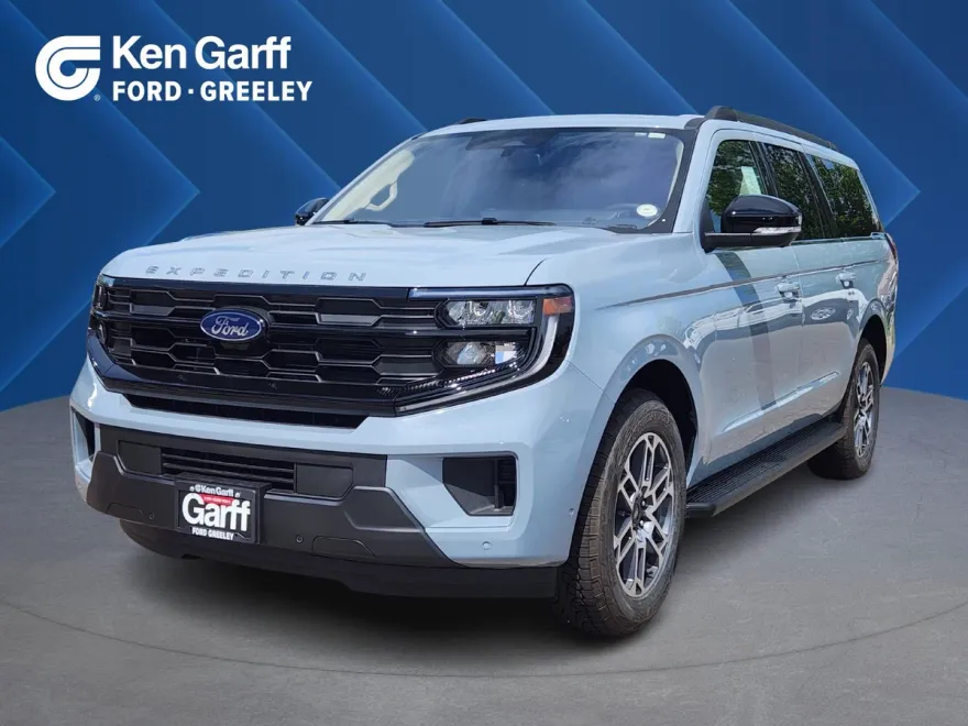 2025 Ford Expedition MAX EL photo 1