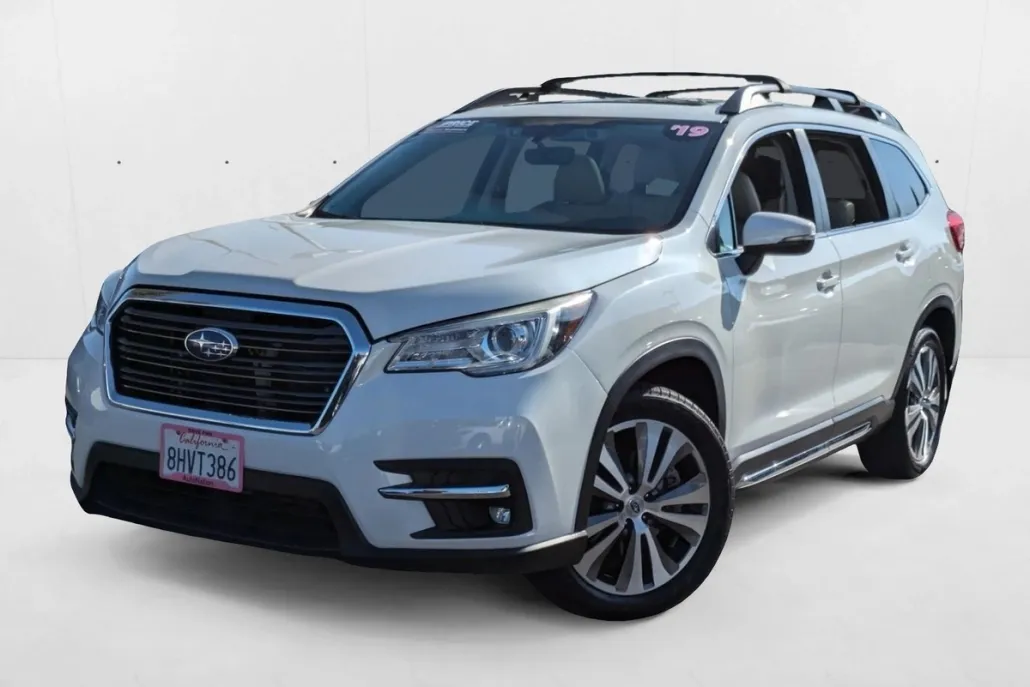 2019 Subaru Ascent Limited photo 1