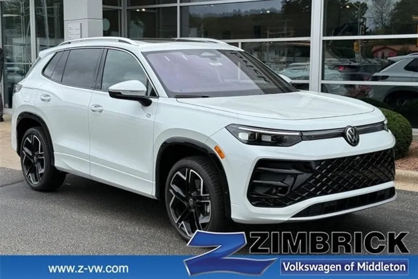 2025 Volkswagen Tiguan SEL R-Line Black photo 1