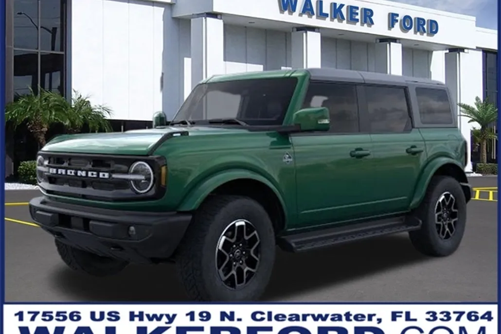 2025 Ford Bronco Outer Banks photo 1