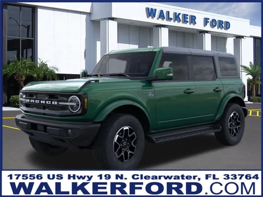 2025 Ford Bronco Outer Banks photo 1