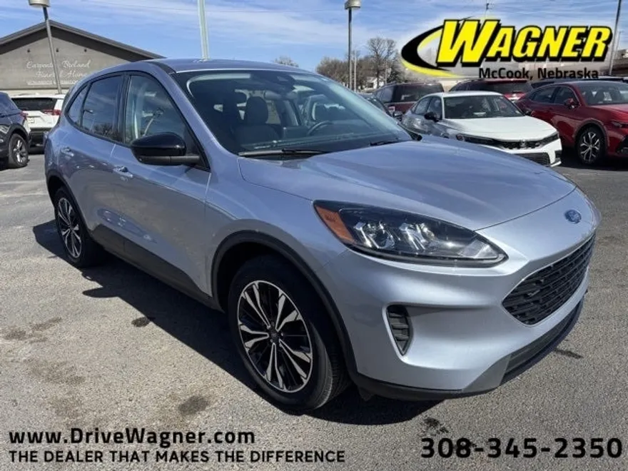 2022 Ford Escape SE photo 1