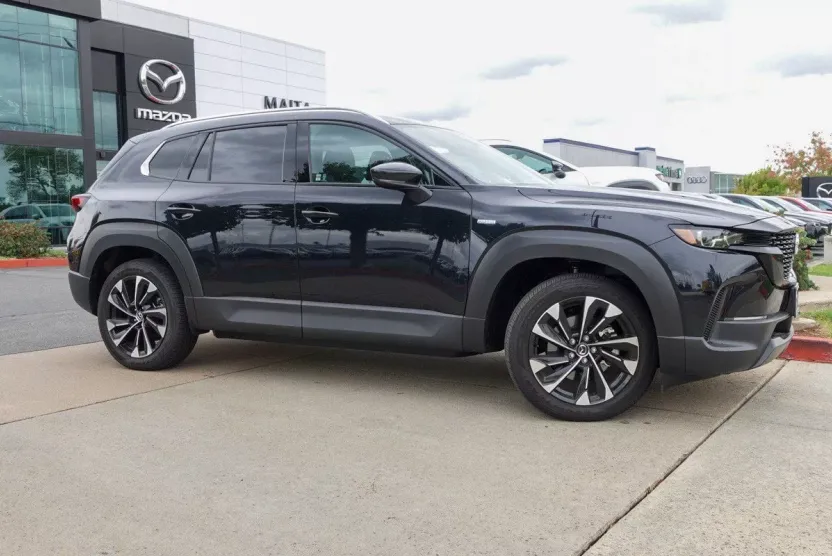 2025 Mazda CX-50 Premium Plus photo 1