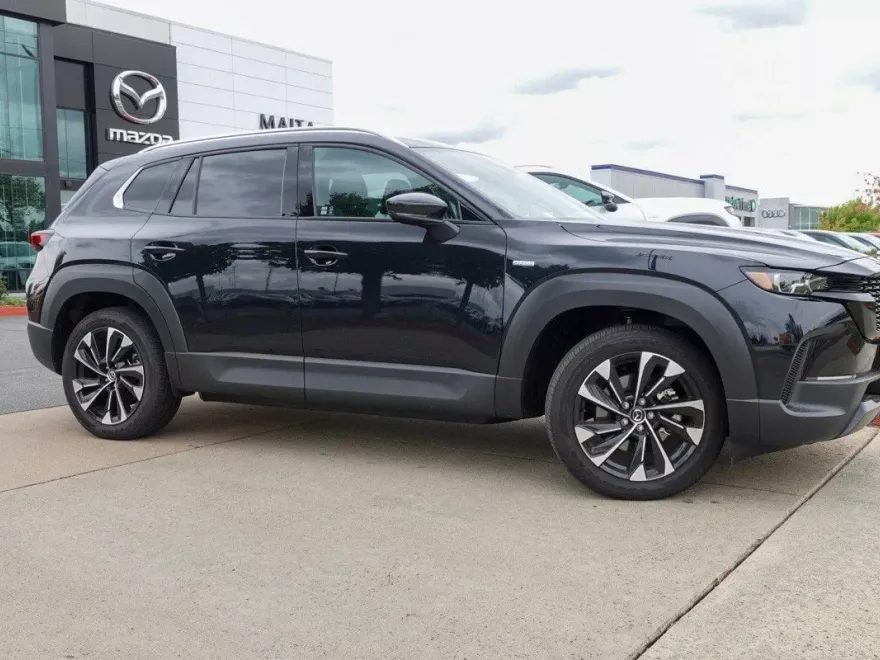 2025 Mazda CX-50 Premium Plus photo 1