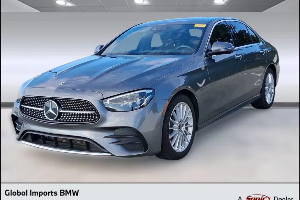 2022 Mercedes Benz E 350 Sedan photo 1