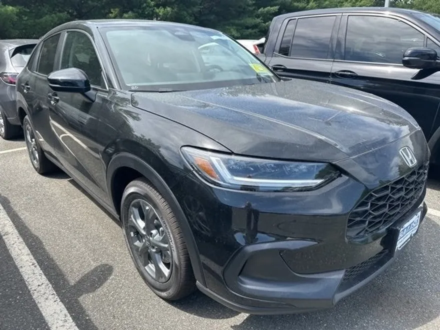 2026 Honda HR-V LX photo 1