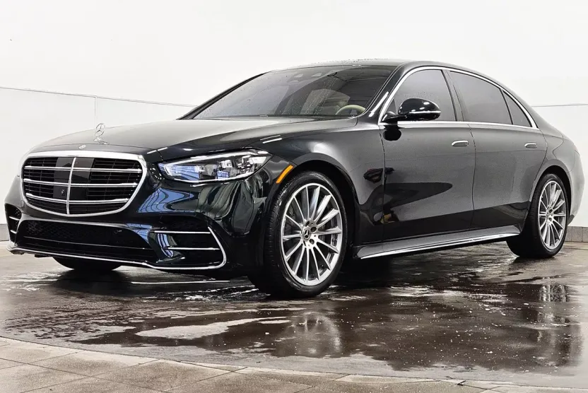 2023 Mercedes Benz S 580 4MATIC photo 1