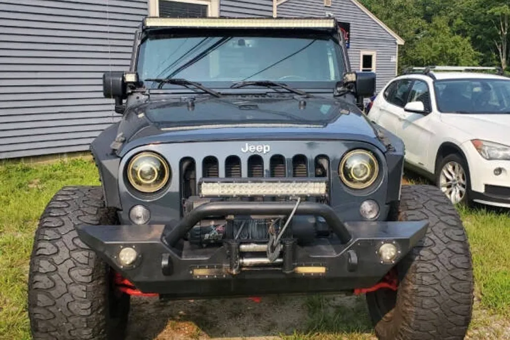 2017 Jeep Wrangler Unlimited Sport S photo 1