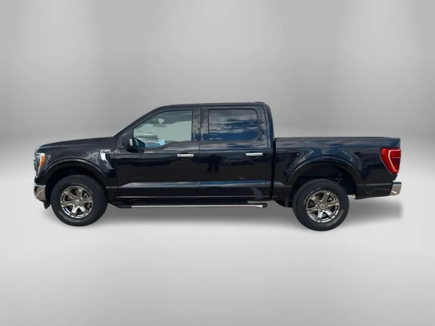 2021 Ford F-150 XLT photo 1