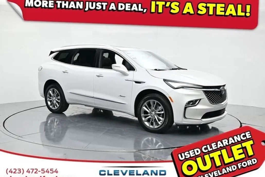 2023 Buick Enclave Avenir photo 1