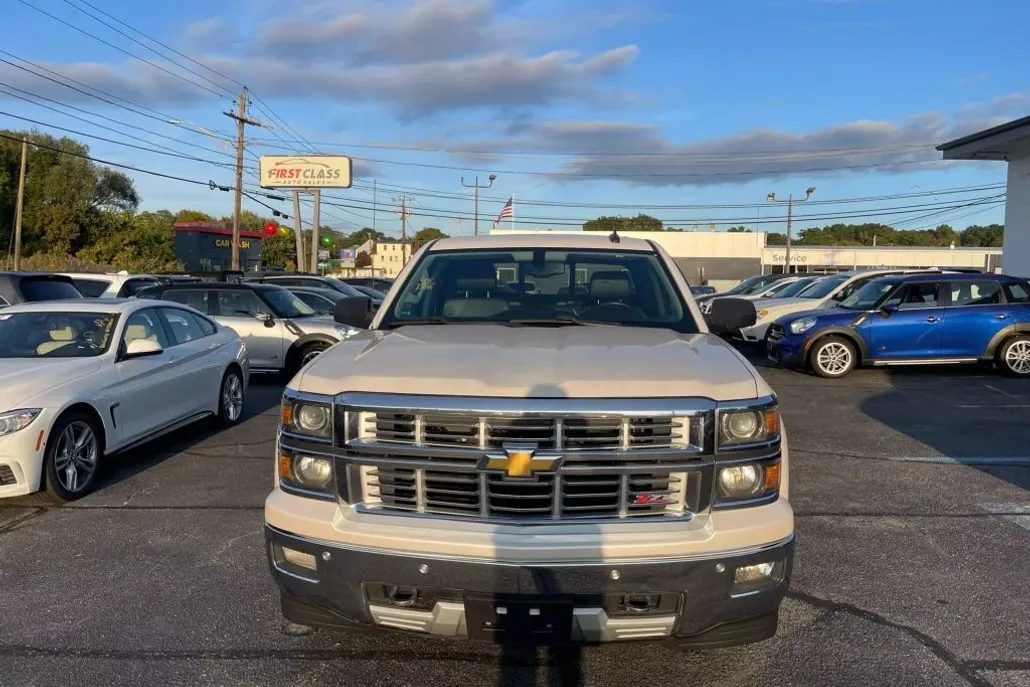 2015 Chevrolet Silverado 1500 Z71 LTZ photo 1