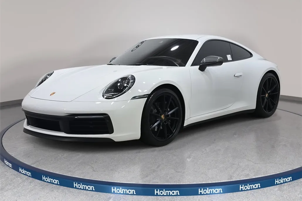 2023 Porsche 911 T photo 1