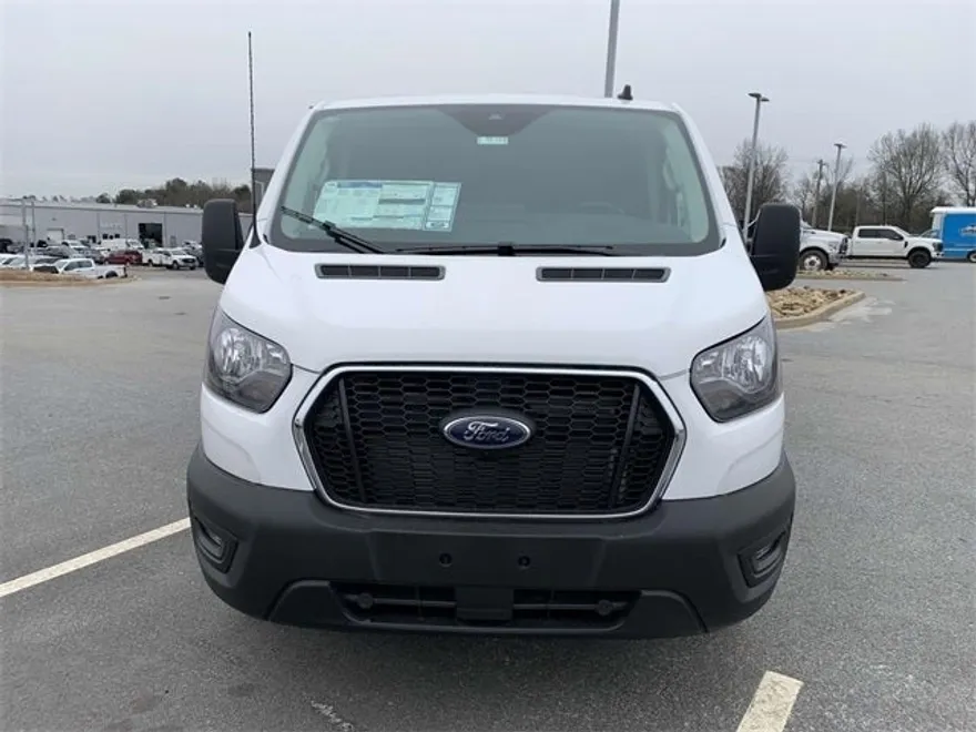 2024 Ford Transit photo 2