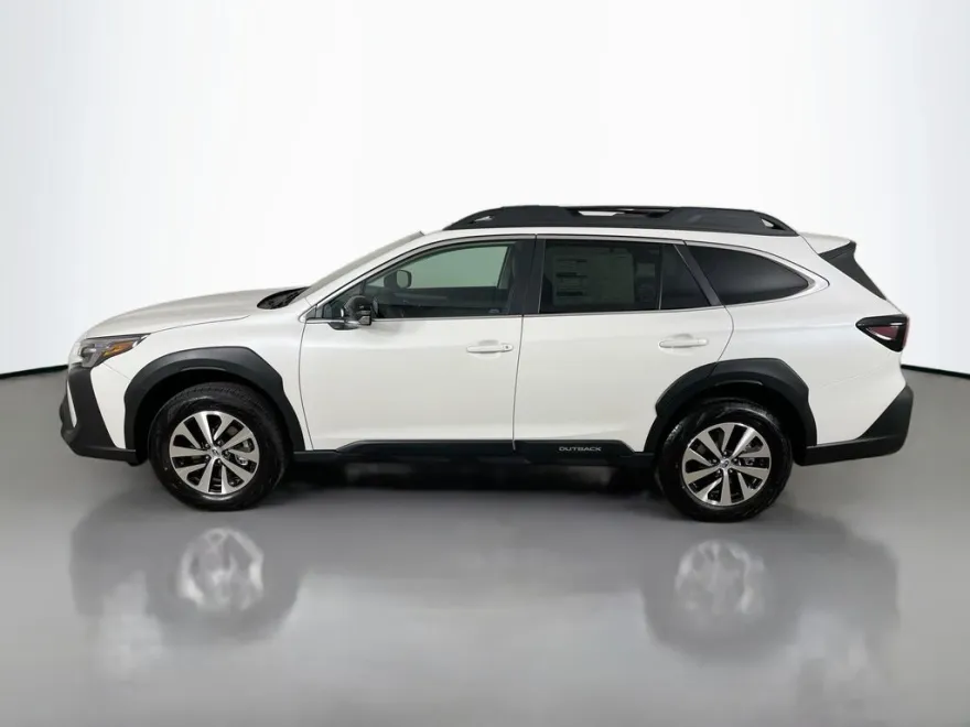 2025 Subaru Outback Premium photo 1