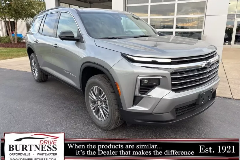 2026 Chevrolet Traverse photo 1