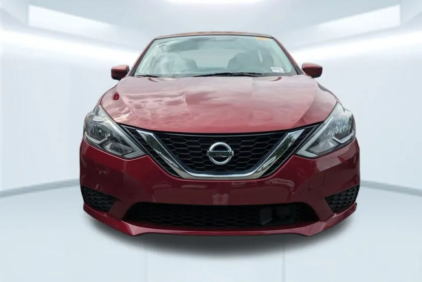 2019 Nissan Sentra SV photo 1