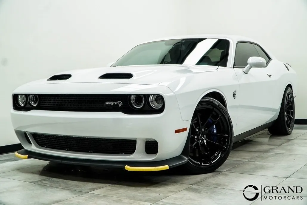 2023 Dodge Challenger SRT8 Hellcat photo 1