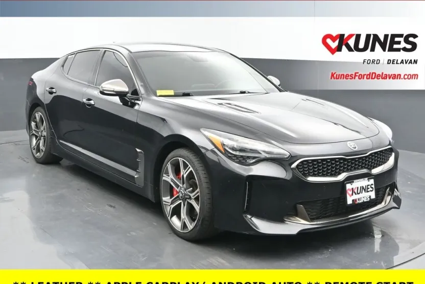2019 Kia Stinger GT photo 1